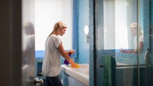 Home 1 More Homeowners Are Choosing Professional Cleaning
